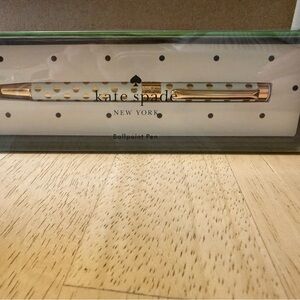 Kate Spade Gold & White Polka Dot Pen